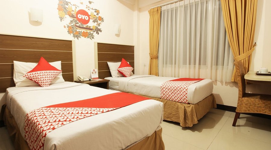 Dancenter Patradisa Hotel